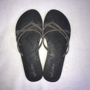 SOLD!!!!! Volcom Sandals